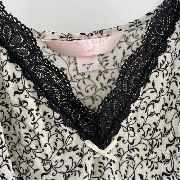 Victoria Secret Nightie - Picture 3 of 3